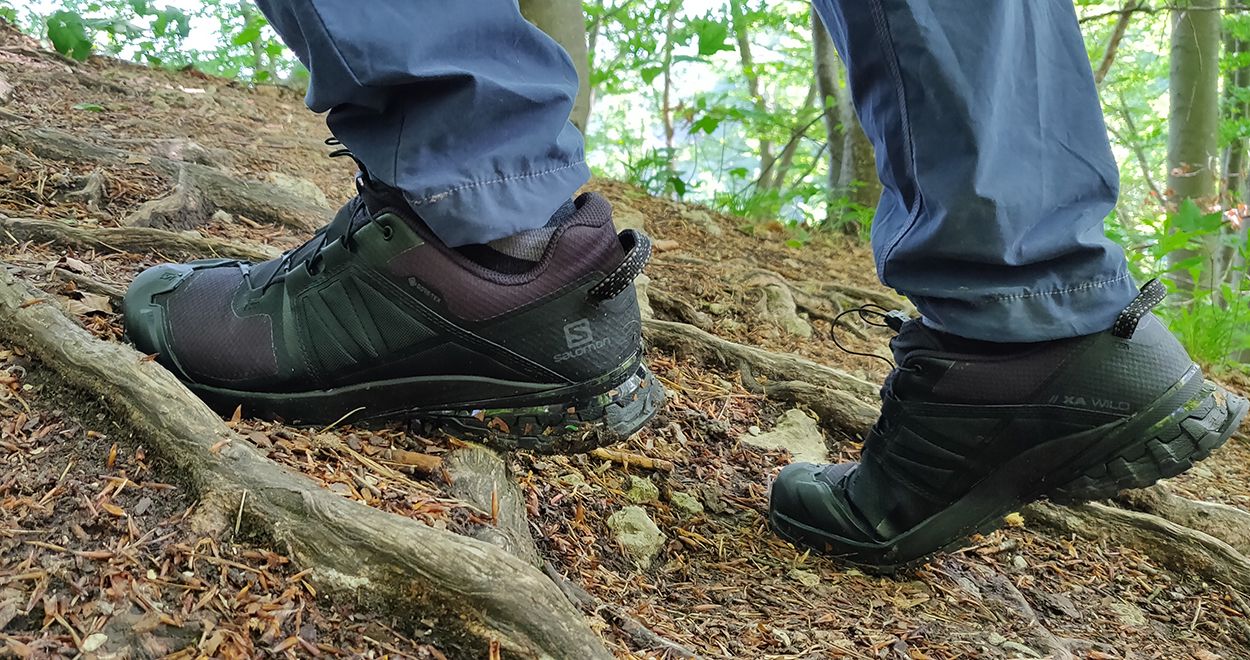 Salomon Mens Xa Wild GTX Hiking Shoes 